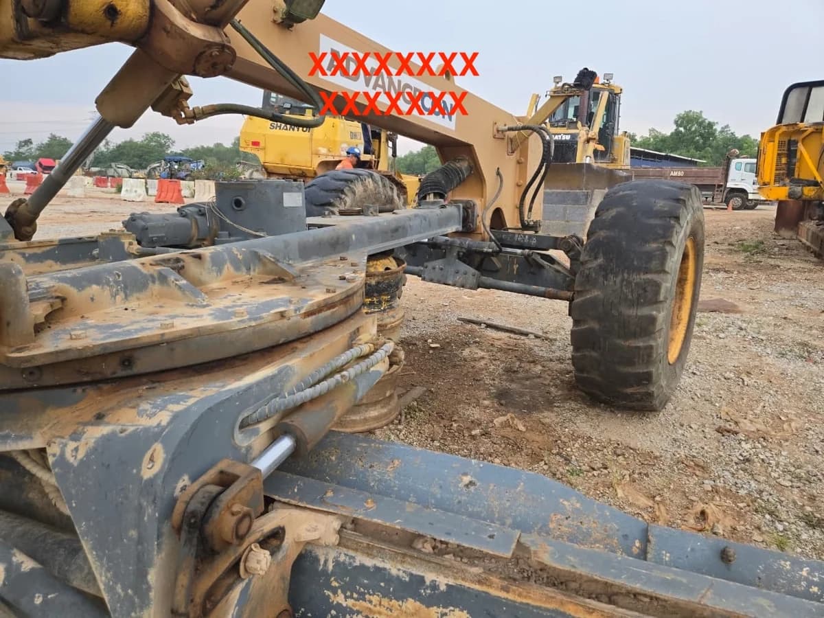 XCMG | Motor Grader | GR215 | 2017 | Used | MG16 - Cover Dented - Image 9